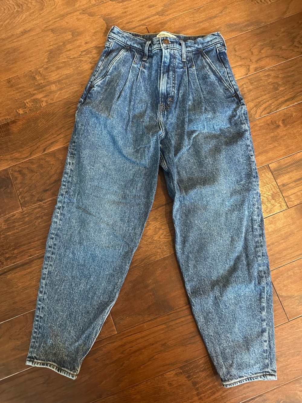 80s Mom Jeans Ultra High Rise